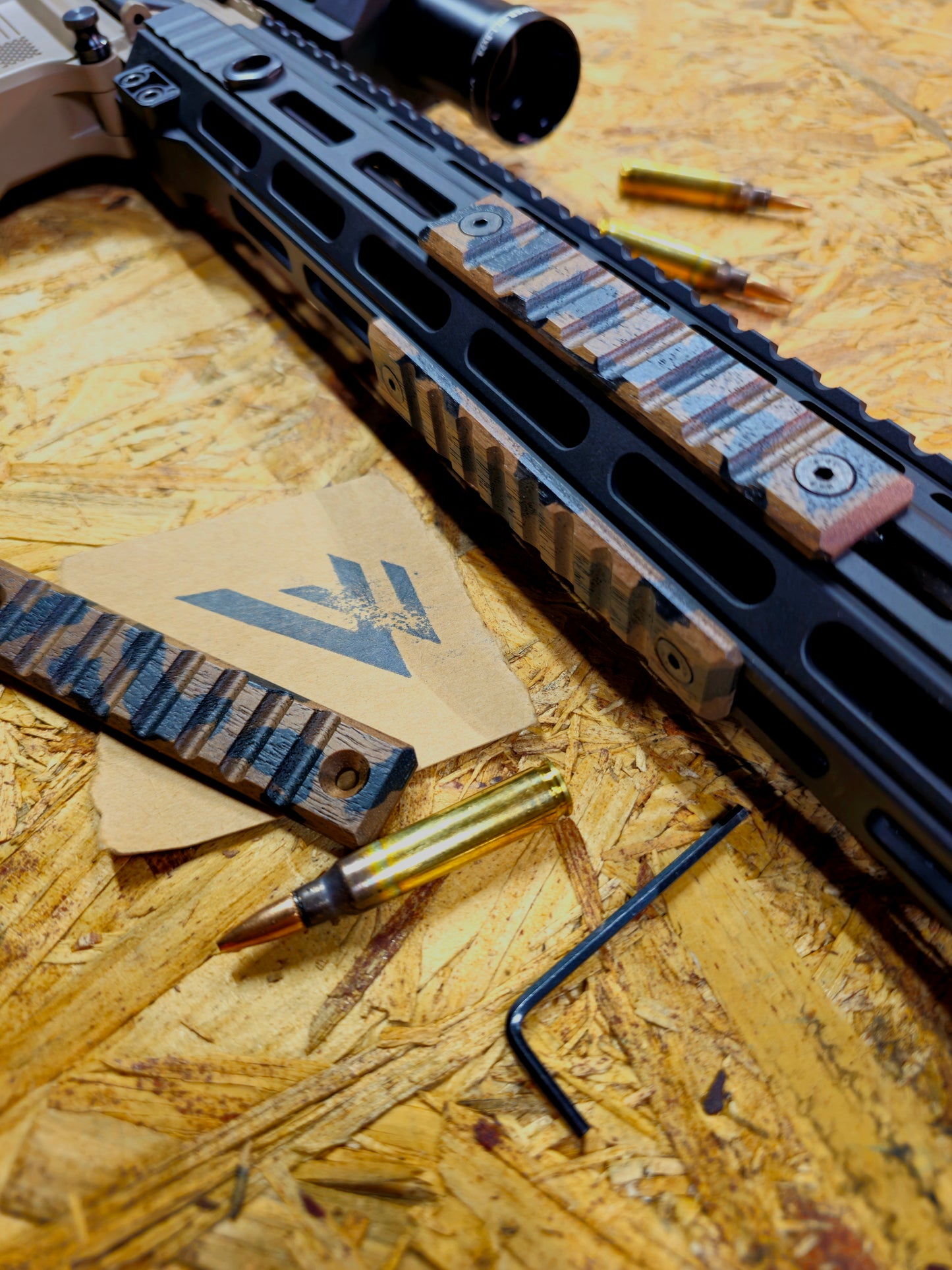 Camo walnut. Large Grooves texture. 2.5 slot mlok panels
