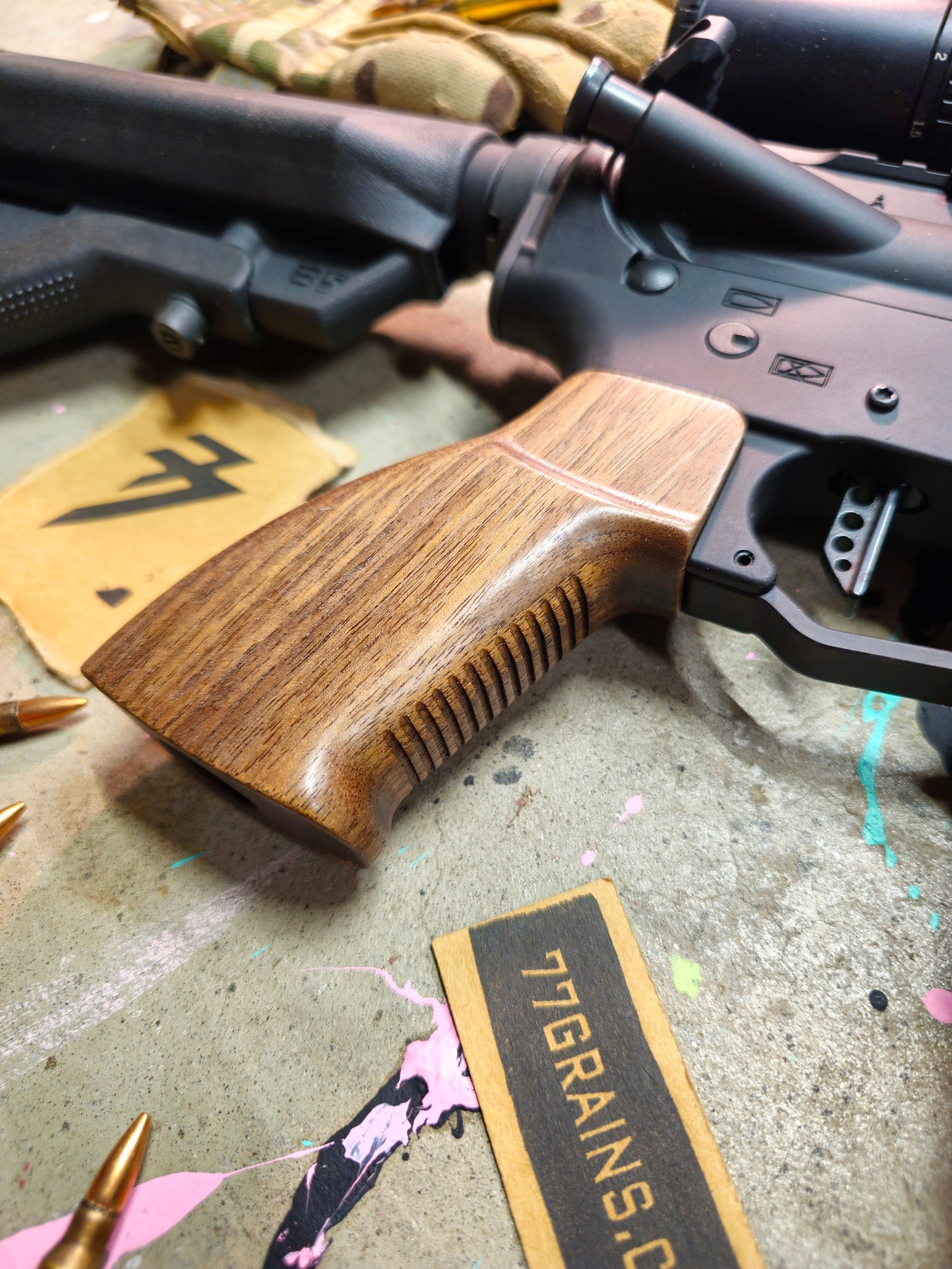 HK'ish Style Hardwood AR15 / M4 Pistol Grip, Walnut