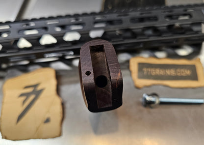 Blem Basic B A2 Pistol grip